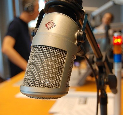writing-radio-commercials-copywriter-collective