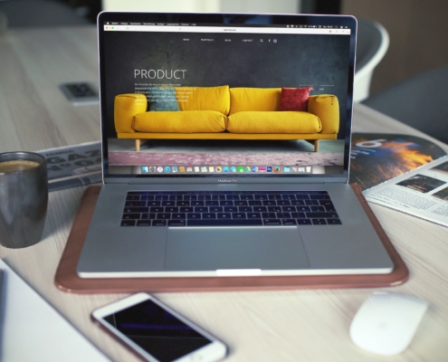 professional-turning-browsers-buyers-copywriter-collective