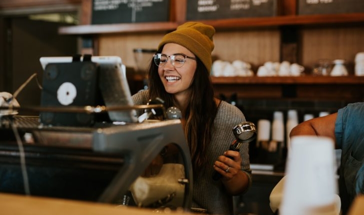 customer-left-copywriter-collective
