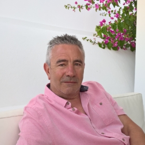 mike-english-senior-copywriting-cardiff-copywriter-collective