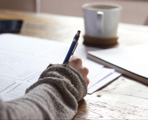 How-to-Juggle-Your-Hectic-Lifestyle-as-a-Freelance-Writer-copywriter-collective