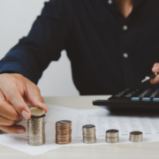 How-to-Manage-Finances-as-a-Freelance-Writer-copywriter-collective