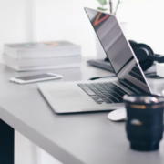 How to set up your office and become a better freelance