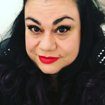 lisa-american-copywriter-new-york-copywriter-collective Lisa American Copywriter New York Copywriter Collective