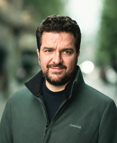 claudio-spanish-copywriter-usa-copywriter-collective Claudio Spanish Copywriter Dallas Copywriter Collective