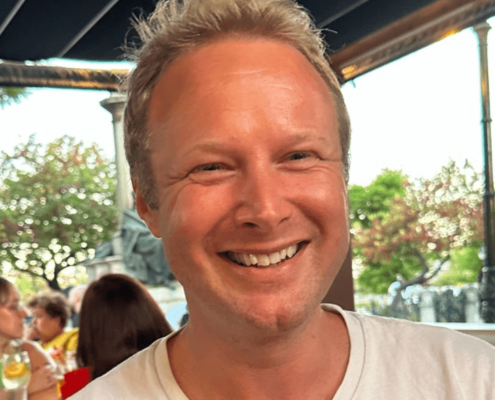 Dave, English-Copywriter, Lisbon, Portugal